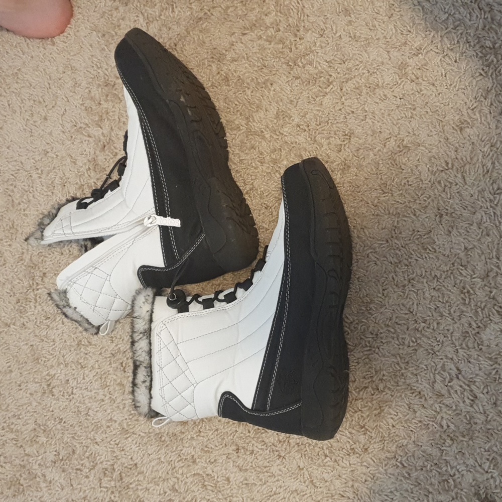Totes snow boots - Picture 2 of 13